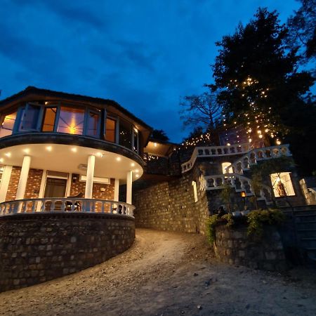 Chateau De Tatli - Hilltop - Дехрадун Экстерьер фото